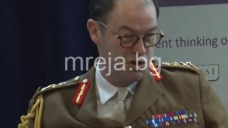 Великобритания изглежда се готви за Трета световна война