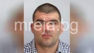 Тъмнокожите дилъри, арестувани в Слънчев бряг – наемници на Божо Кравата