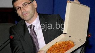 Любопитно: Симеон Дянков се уреди в Украйна