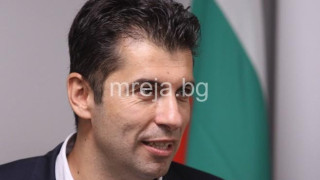 ИЗСЛЕДВАТ ЛИ ШОФЬОРИТЕ НА ДЪРЖАВАТА ЗА АЛКОХОЛ, НАРКОТИЦИ И ПСИХИЧНИ ОТКЛОНЕНИЯ - ТЕ ПЪК НЯМАЛИ ШОФЬОРСКИ КНИЖКИ И СТАЖ ПО СПЕЦИАЛНОСТТА