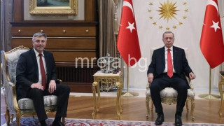 Реджеп Ердоган прие Мустафа Карадайъ в президентския дворец в Анкара