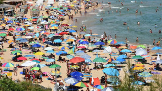 Не е за вярване какво се случва в Китен и Ахтопол