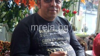 Злощастен павилион за цветя вкара в гроба феномена Кеазим Ходжа. Болните му деца гладуват