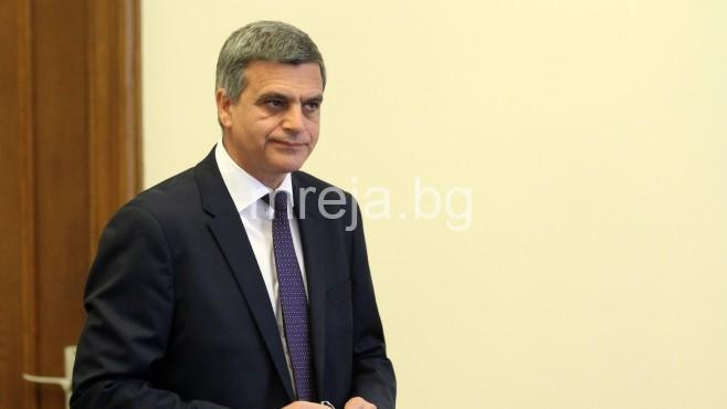 Партията на Стефан Янев приюти имотен измамник