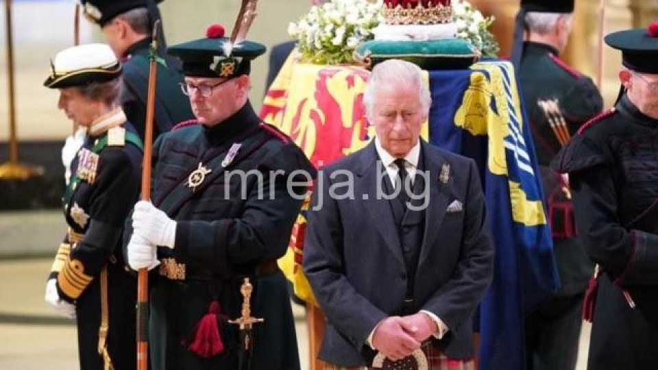Великобритания отсвири Русия за погребението на Елизабет Втора