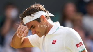 Роджър Федерер слезе от корта огорчен и нещастен!