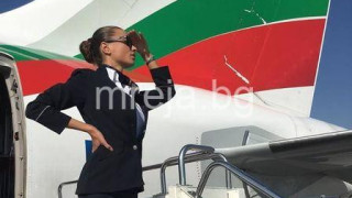 Дългогодишна стюардеса разкрива тайните на пътуването със самолет