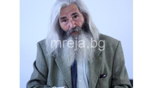 Ето кой е човекът, който спи в спалнята на Слава Севрюкова