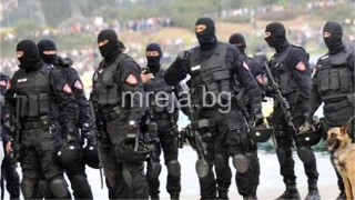 Излезе видео от нахлуването на МВР в Плаза, докато свири Тайсън кючек (ВИДЕО)