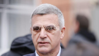 „Български възход“ разтърсена от скандали за пари