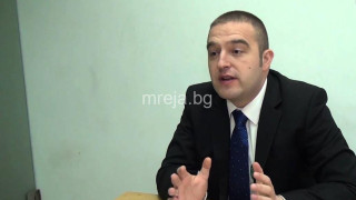 Живот си живее мултакът Бацата в Монако, докато…