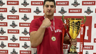Йордан Цонев е първият абсолютен шампион на турнира по канадска борба WINBET Open