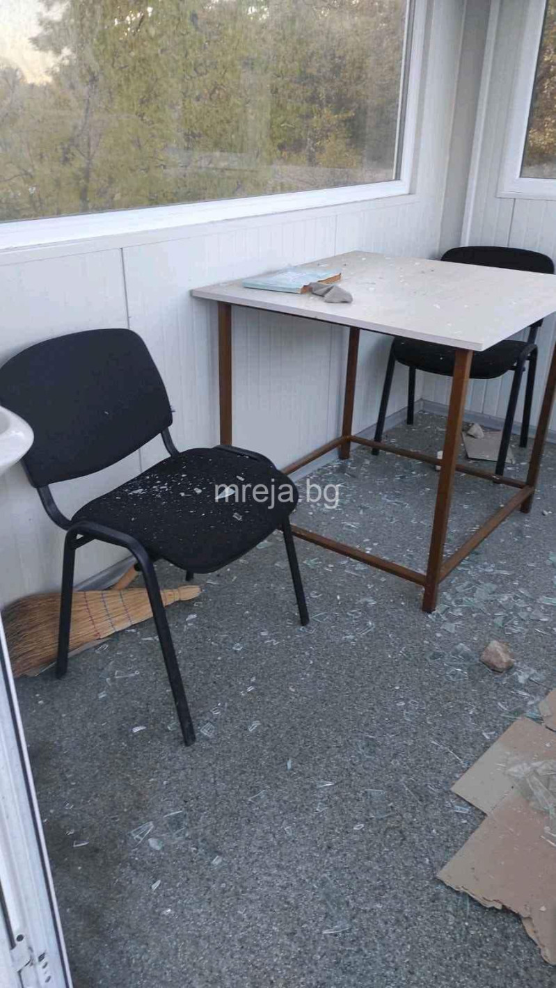 Вижте кадри от атаката срещу български граничари, довела до видеото с ранен мигрант