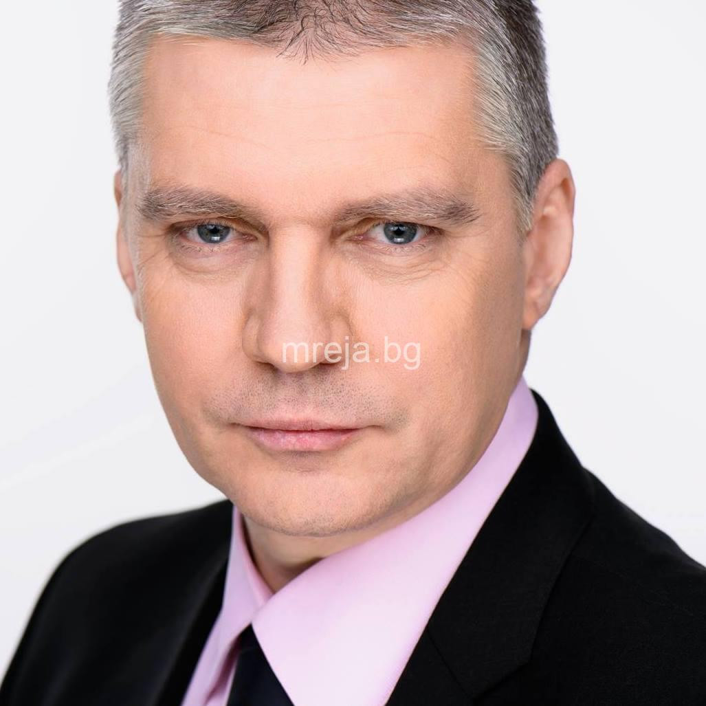 Любомир Аламанов с призив за вота: Не им давайте да ни завлекат в миналото, гласувайте!