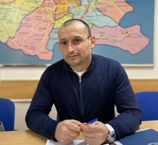 Депутатският съветник Георги Наумов стана жертва на лично правораздаване