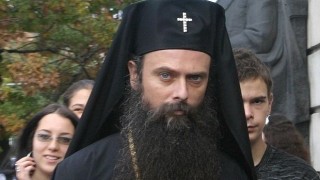 Синодът излязъл с „абсурдната“ наредба за назначаването на митрополитите заради Дядо Николай