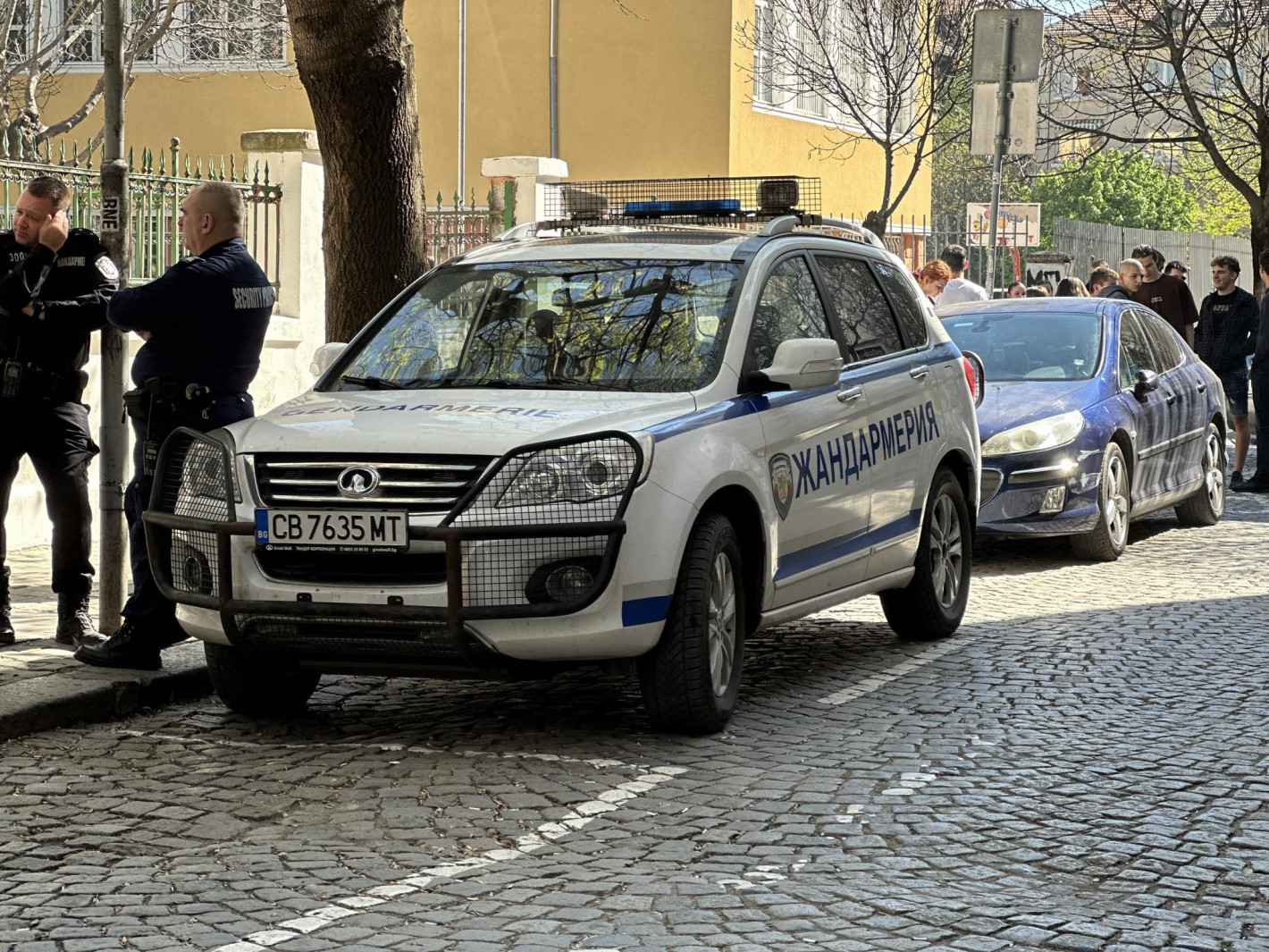 Акцията срещу Настимир Ананиев по молба от Белгия - има съмнения за пране на пари! Вижте ПЪРВИ СНИМКИ