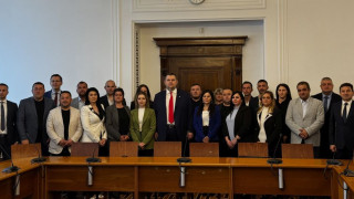 Делян Пеевски, лидер на ДПС и ПГ на ДПС-НОВО НАЧАЛО проведе работна среща с кметове и общински съветници от Разград