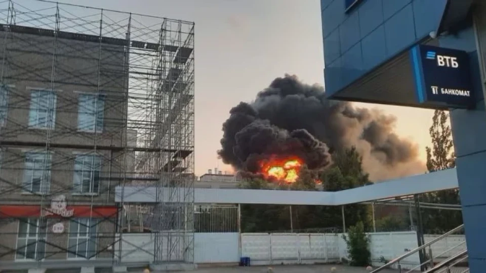 Украйна удари фабрика в Чебоксари, която произвежда антени срещу РЕБ Украйна удари фабрика в Чебоксари, която произвежда антени срещу РЕБ