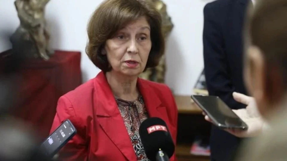 Силяновска: Време е да разговаряме с Румен Радев, но не зависи от мен Силяновска: Време е да разговаряме с Румен Радев, но не зависи от мен