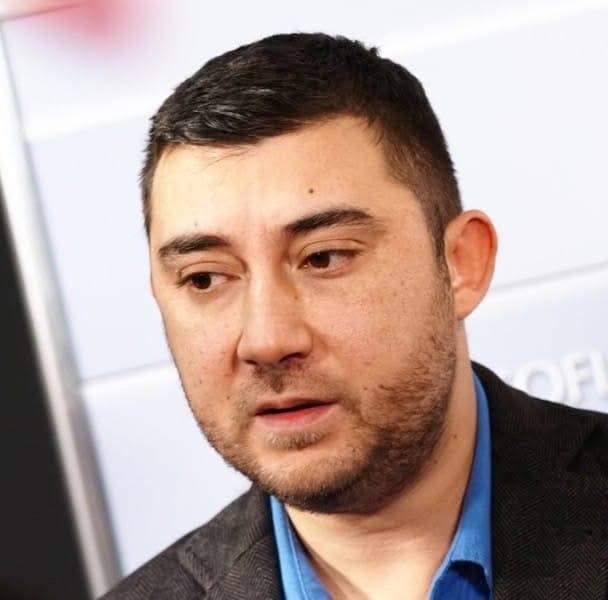 Карлос Контрера гневно избухна: Слугата на Прокопиев Симеон Ставрев цяла седмица ръси глупости за градския транспорт