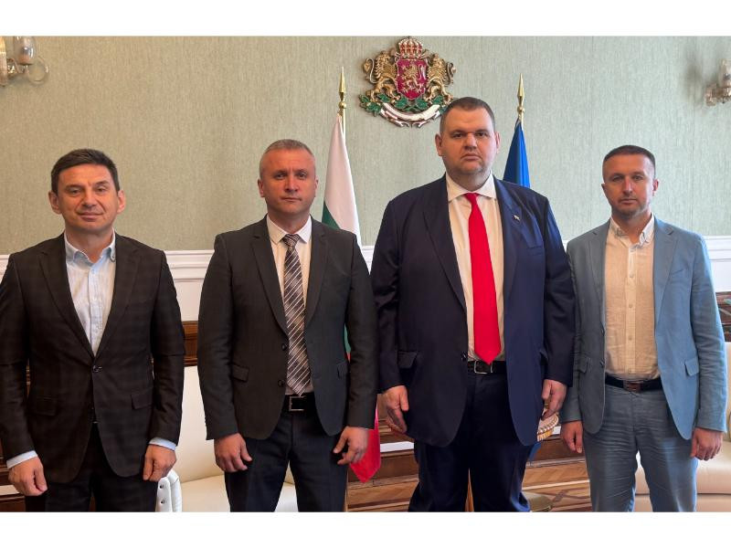 Делян Пеевски, лидер на ДПС и ПГ на ДПС-НОВО НАЧАЛО прие общините Девин и Рудозем в стратегията “Ново начало за развитие на регионите”