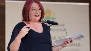 Ще уволнят ли най-сетне скандалната Райна Манджукова?