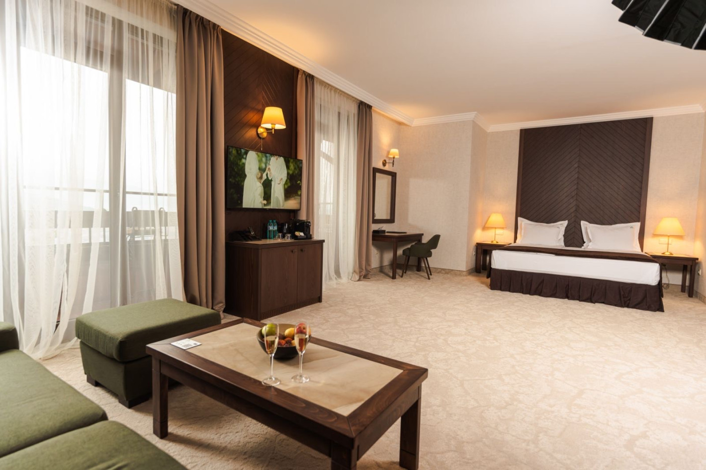 Ексклузивно! Maxi Park Hotel & SPA Велинград отвори врати след грандиозна реновация