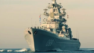 Русия пусна на вода най-големия боен кораб в света