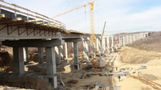 Тройно се вдига началната цена при отчуждаване на земеделски земи