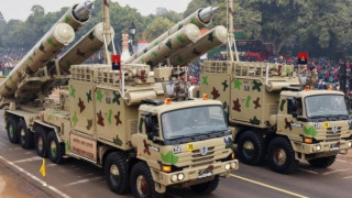 Строго секретно: Путин прави военно споразумение с Индия, влизащо в сила през септември, за крилати ракети