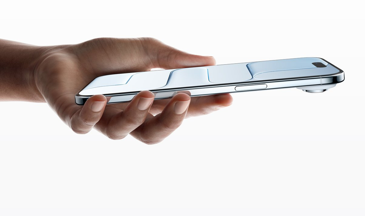 Новият iPhone 17 е тук. Какво друго представи Apple (снимки)