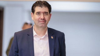 Иван Таков покани зам.-кмета по строителството и главния архитект да обсъдят план за преместване на трамвайното трасе по бул. "Скобелев"