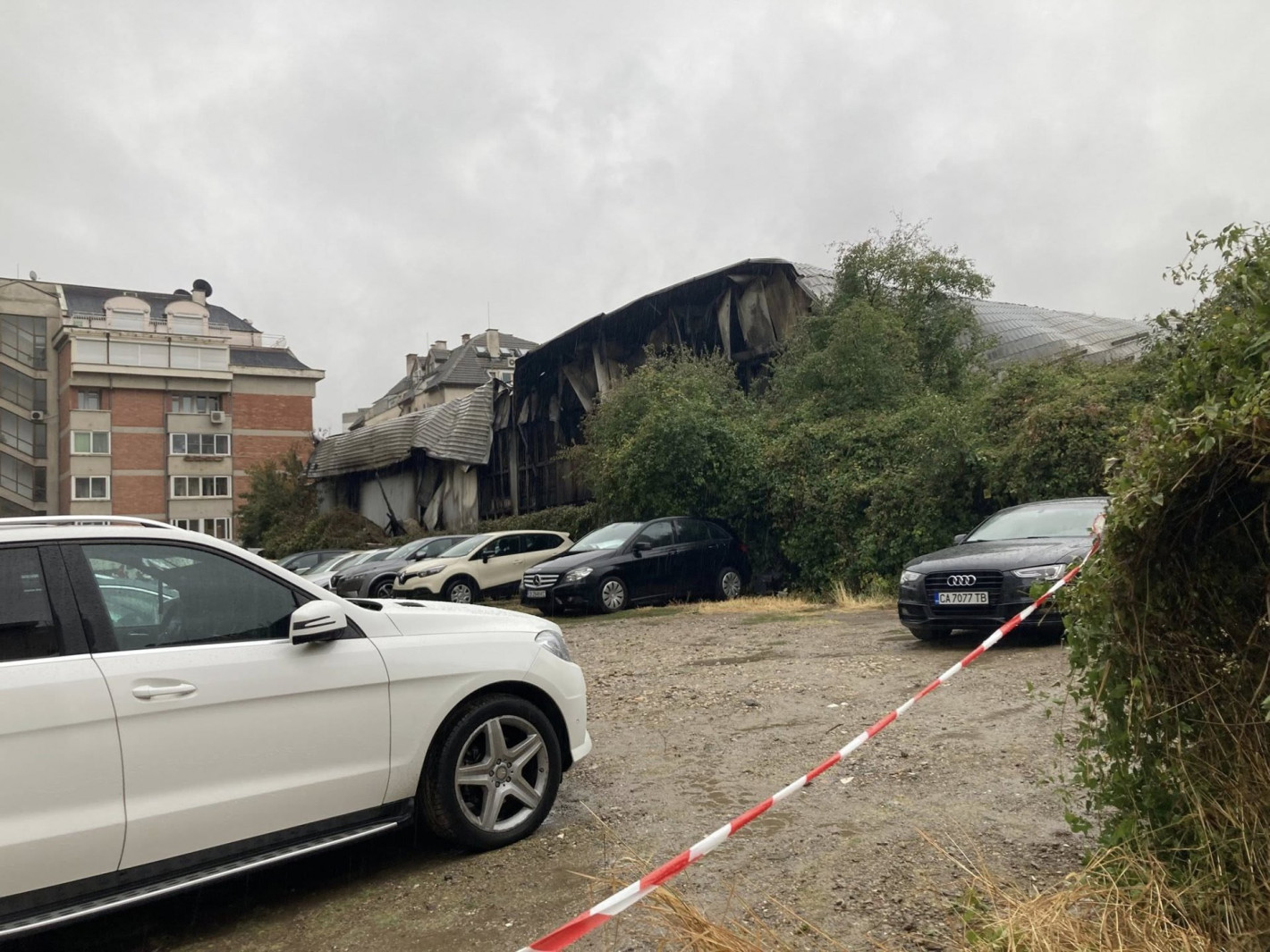 В изгорялата сграда в "Гоце Делчев" преди 19 години беше убит наркобос