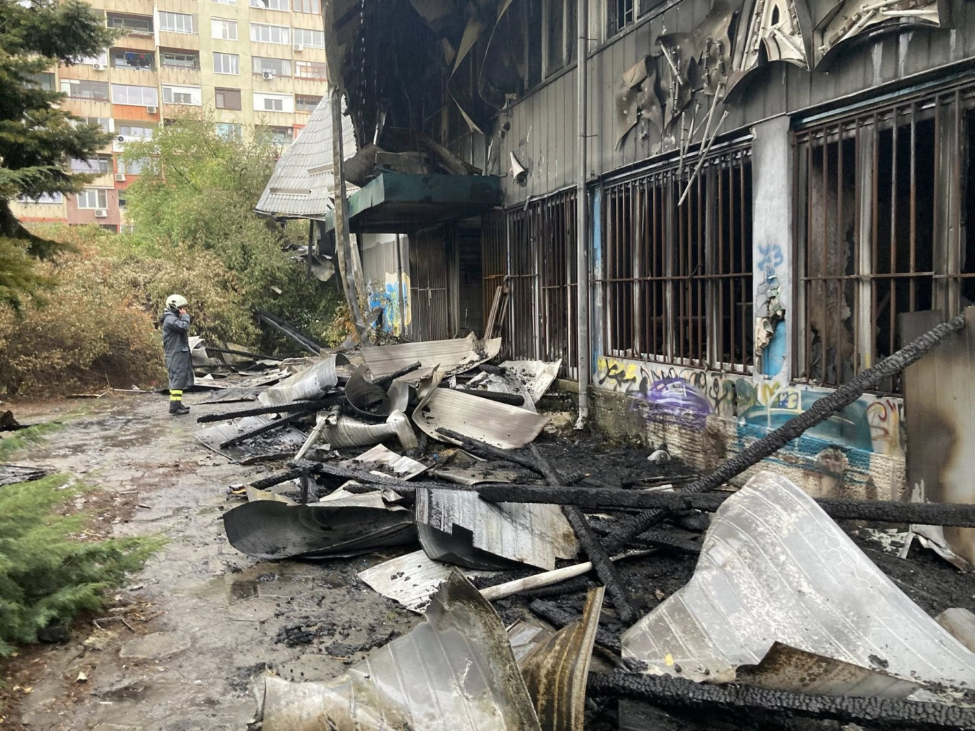 В изгорялата сграда в "Гоце Делчев" преди 19 години беше убит наркобос