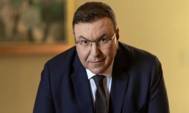 Костадин Ангелов: Здравеопазването трябва да работи за човека, а не за себе си