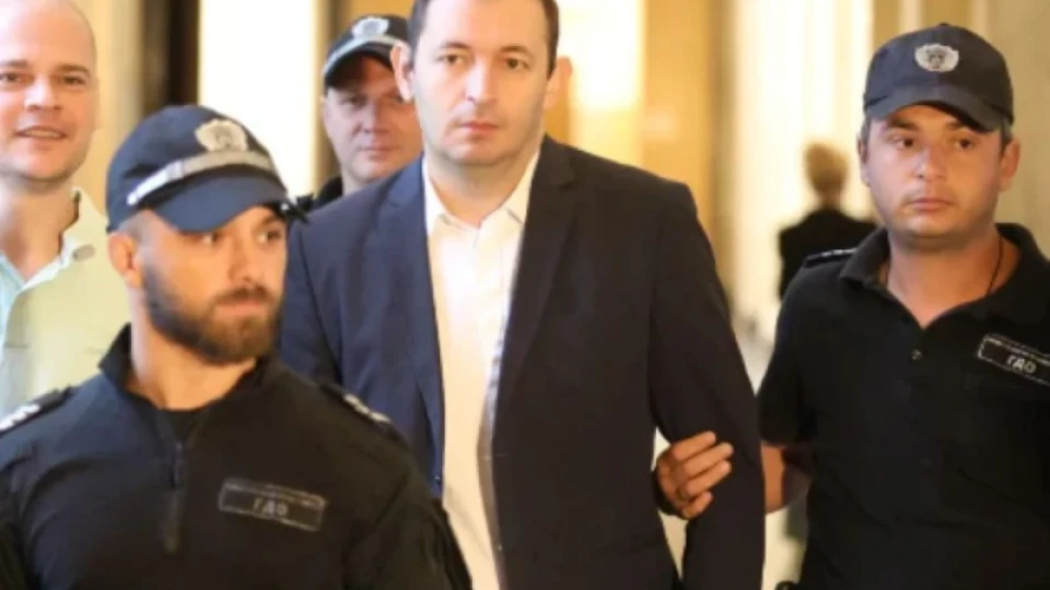 Никола Барбутов излиза под домашен арест