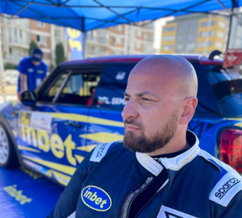 Скорост, страст и шампионски дух: Любомир Семерджиев и неговата нова състезателна кола