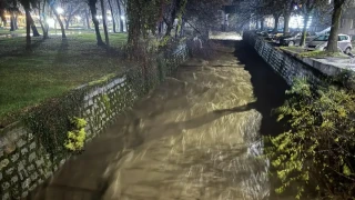 Река Язо преля, заплашва да наводни Разлог