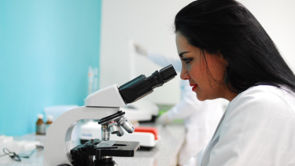 Донор на сперма с ген, свързан с рака, е баща на почти 200 деца в цяла Европа