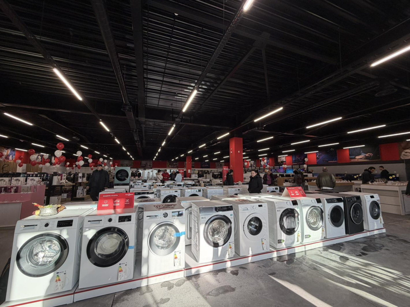 Техномаркет откри нов магазин в Ритейл парк Костинброд