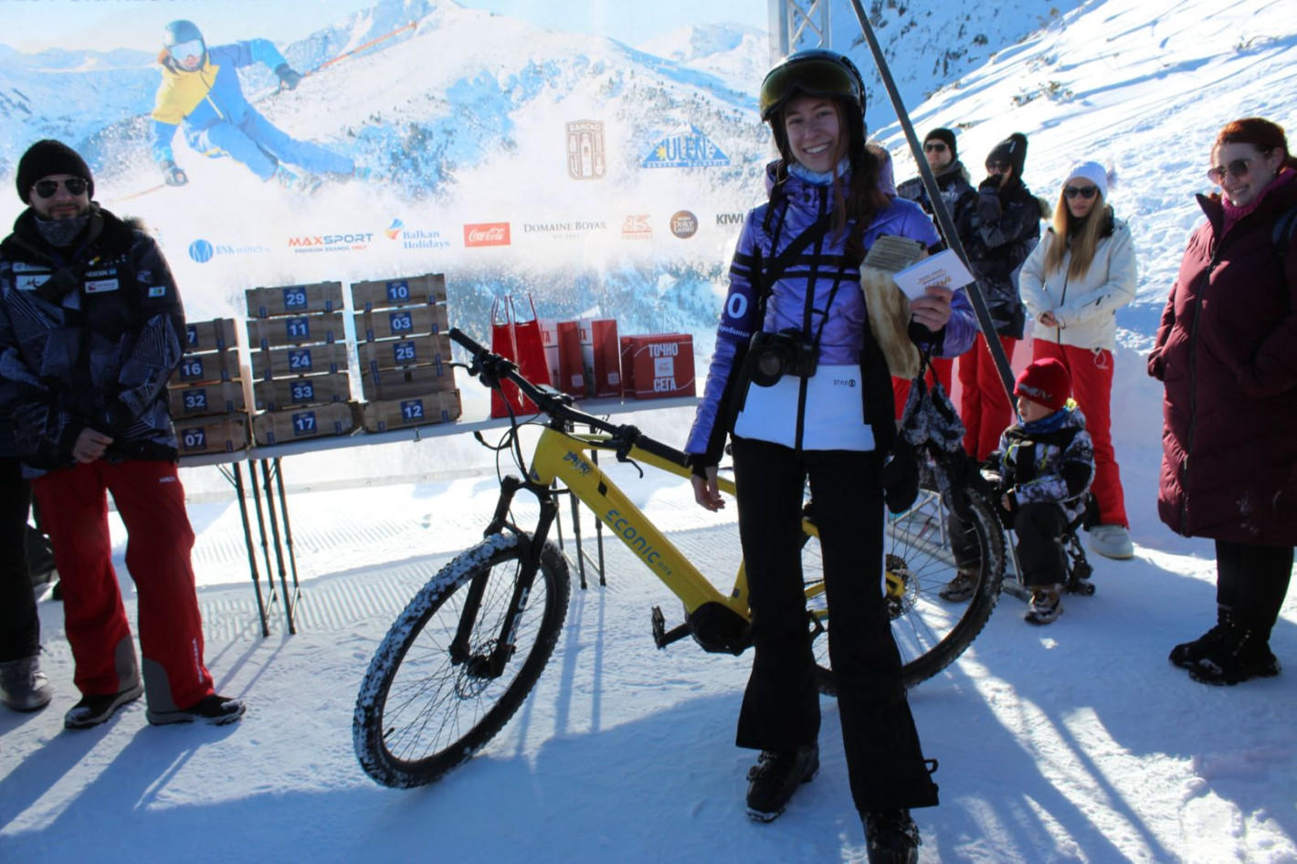 Световни ски легенди премериха сили на откриването на сезона в Банско