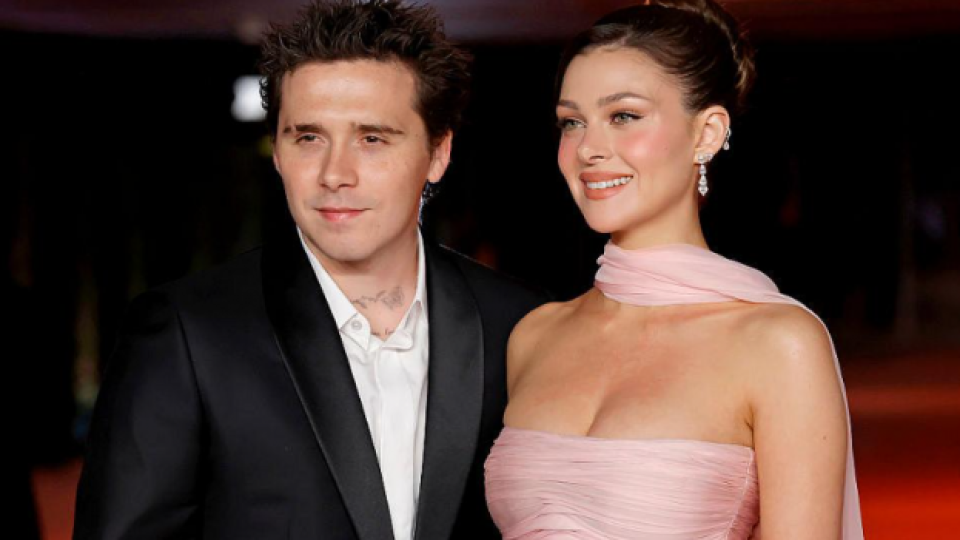 Драмата при Бекъмови се разраства: Бруклин блокира родителите си в социалните мрежи