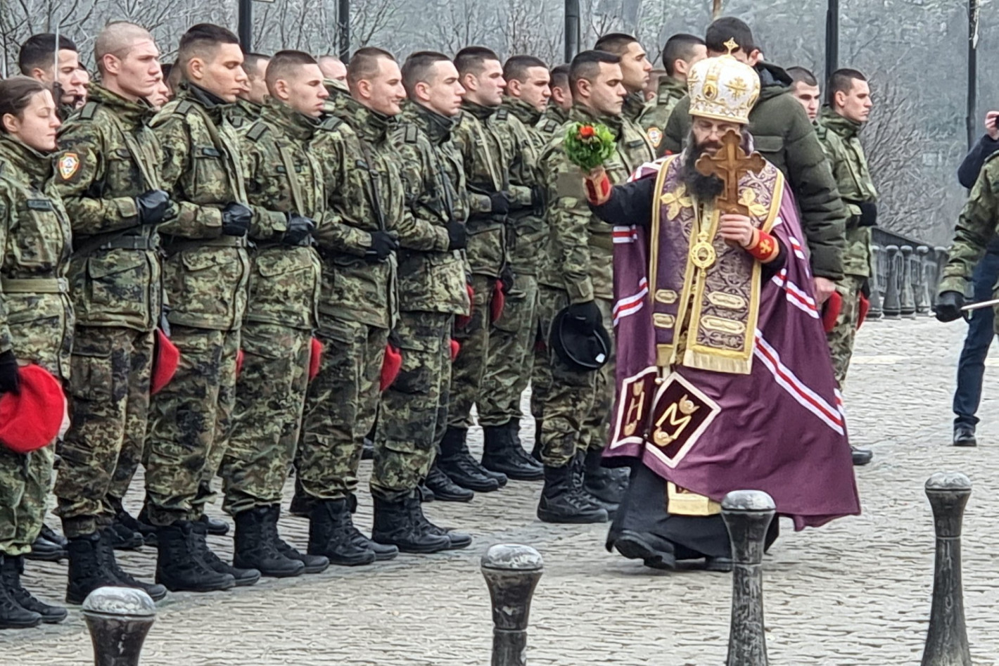 Вижте смелчаците от цяла България, които спасиха кръста на Богоявление (галерия)