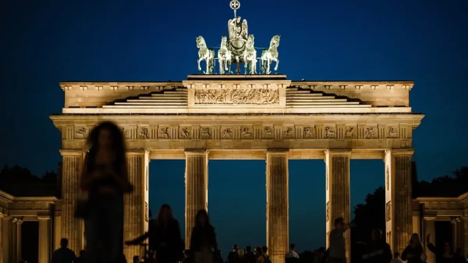 На тъмно и студено: Защо част от Берлин остана без ток