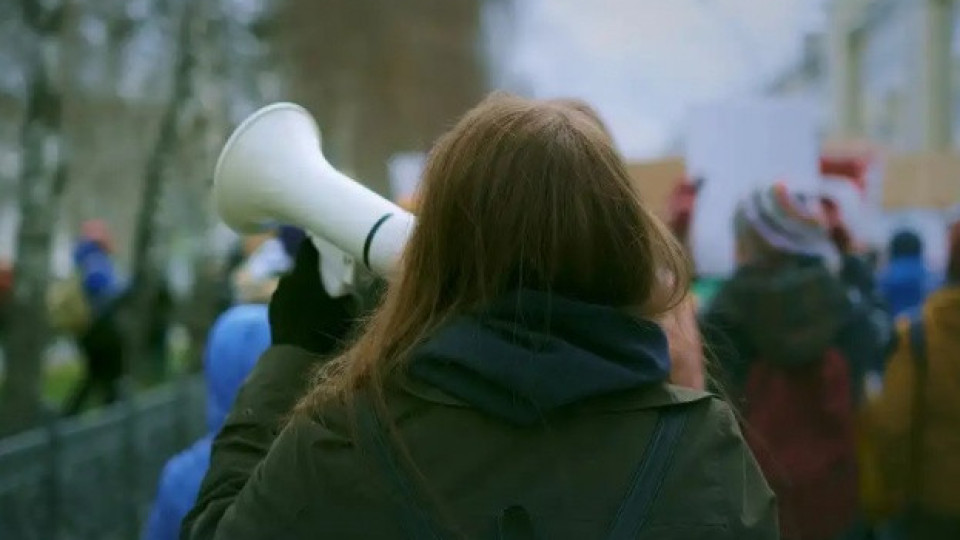 Хари Бигнел: Икономическите неравенствата разрушават демокрациите ни