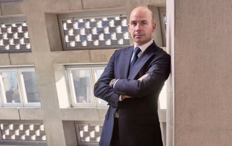 Bloomberg ЕКСКЛУЗИВНО: Фондове като Gemcorp Capital  на българина Атанас Бостанджиев набират милиарди за нови стратегии през 2026 г.