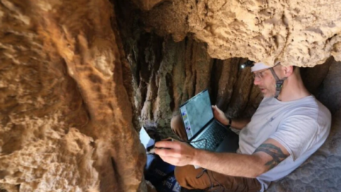 Пещерата, която 49 милиона години крие ключа към извънземния живот