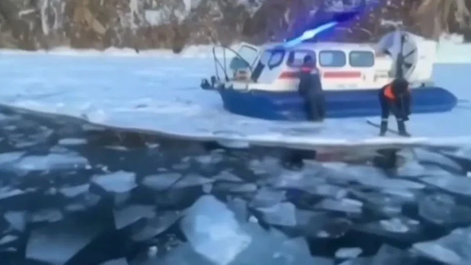 Откриха телата на туристите, загинали в езерото Байкал ВИДЕО