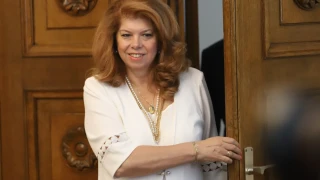 Президентът Илияна Йотова за войната в Украйна: Силно вярвам, че ще има примирие